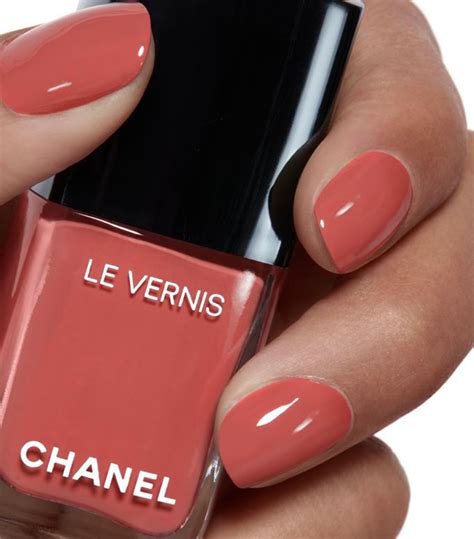 Chanel long wear nail polish